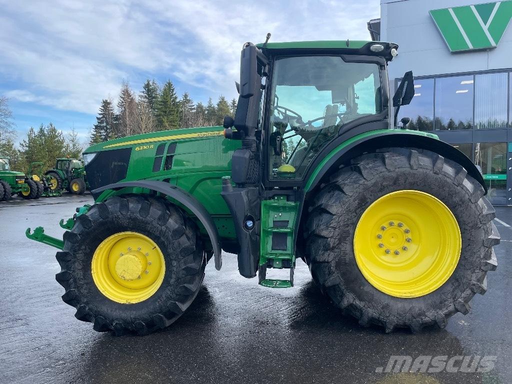 John Deere 6230R Tractoren