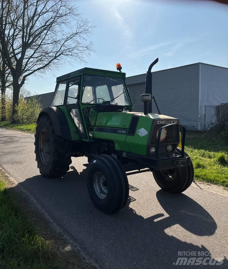 Deutz DX85 Tractoren