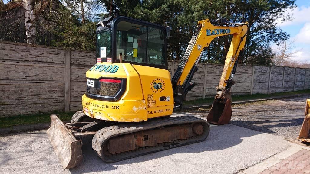 JCB 57 Rupsgraafmachines