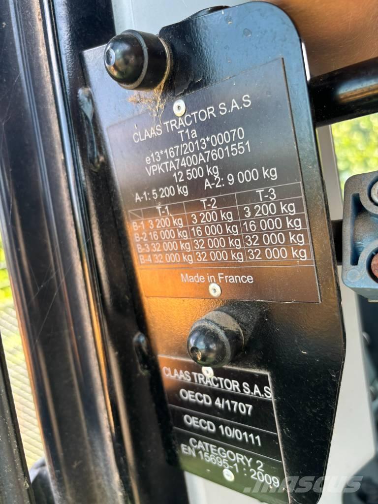 CLAAS Arion 650 CIS Tractoren