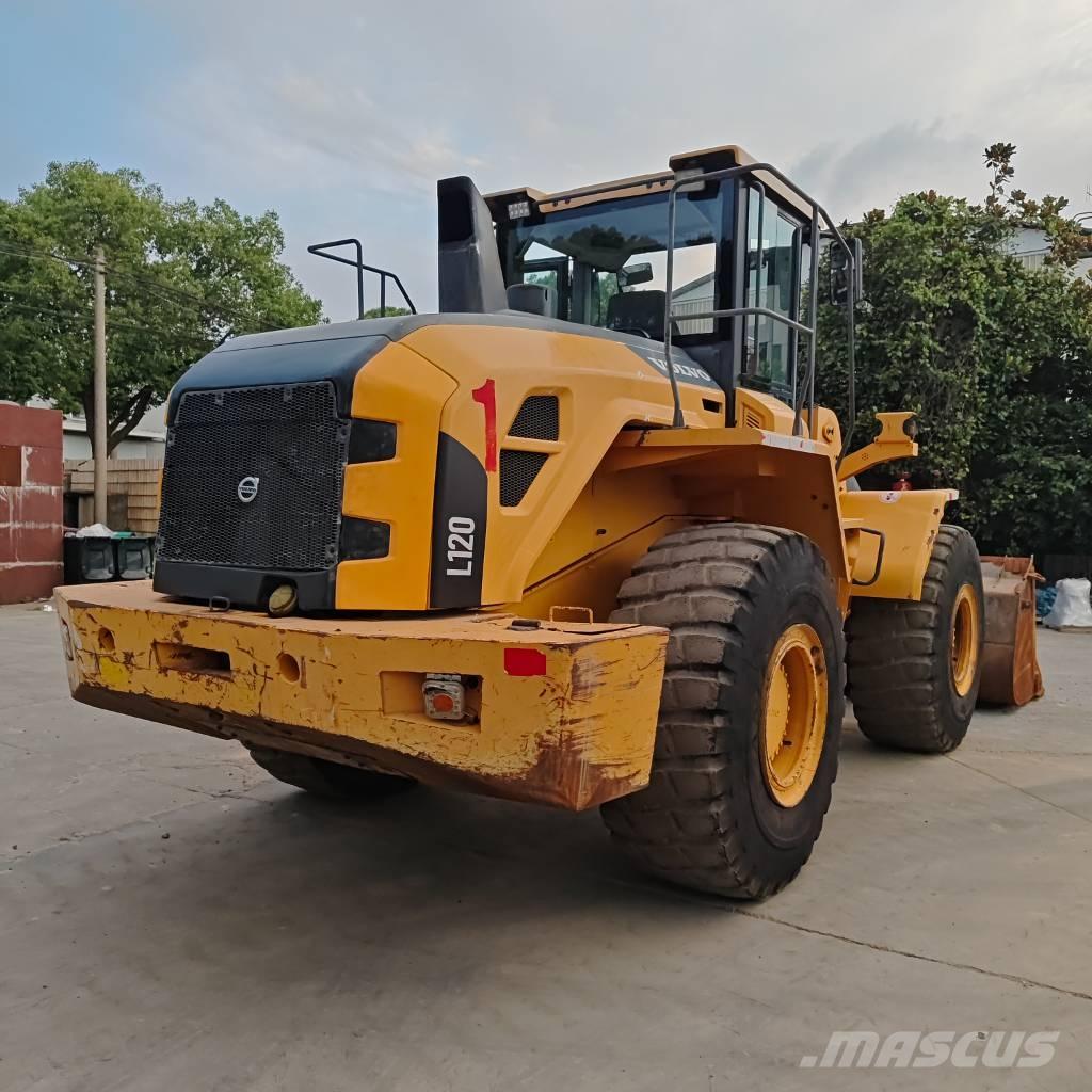 Volvo L120E Wielladers