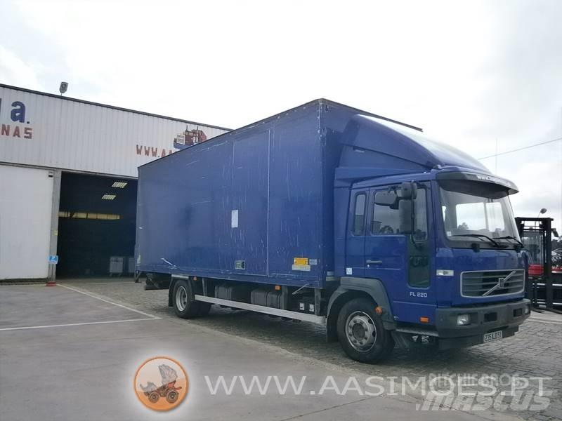 volvo FL6 220 Bakwagens met gesloten opbouw