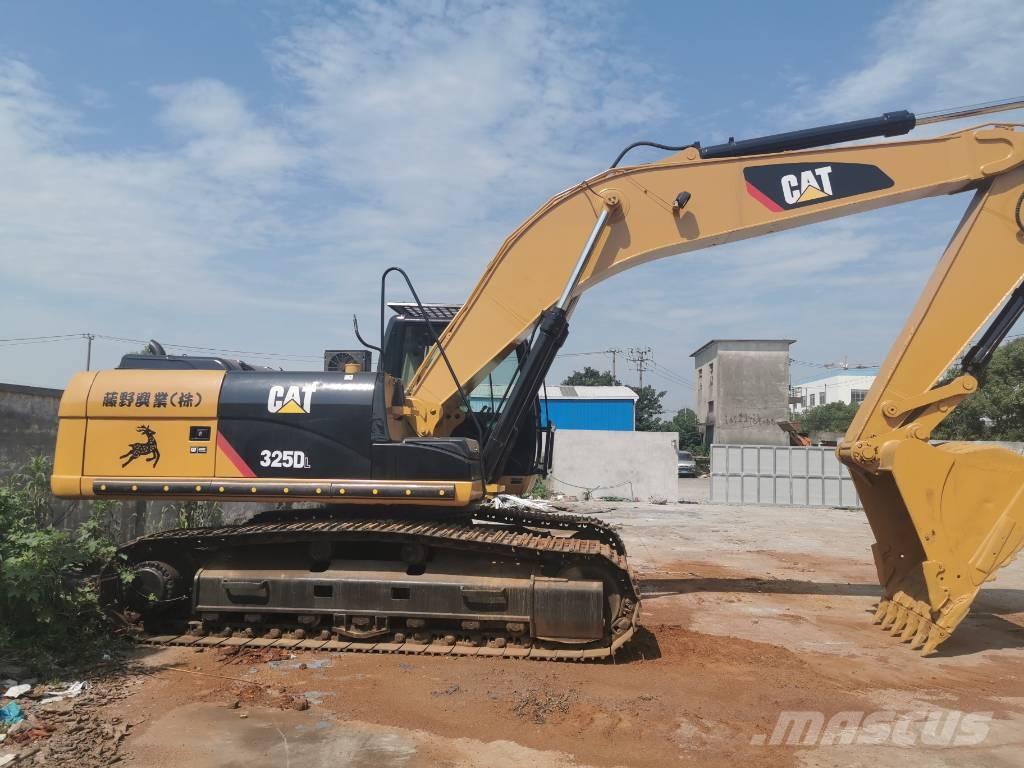 CAT 325DL Rupsgraafmachines