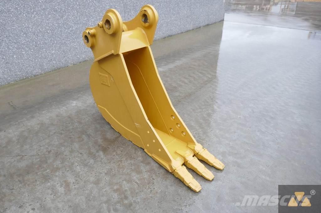 CAT 320 Bucket Bakken