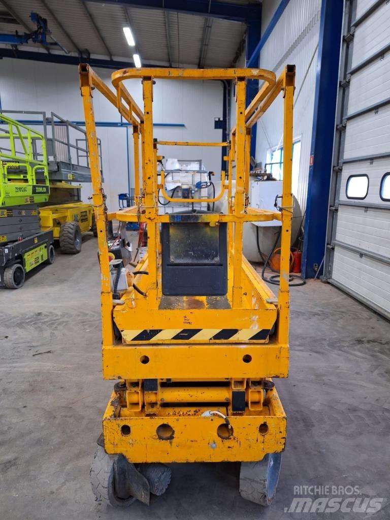 Haulotte Compact 8 Schaarhoogwerkers