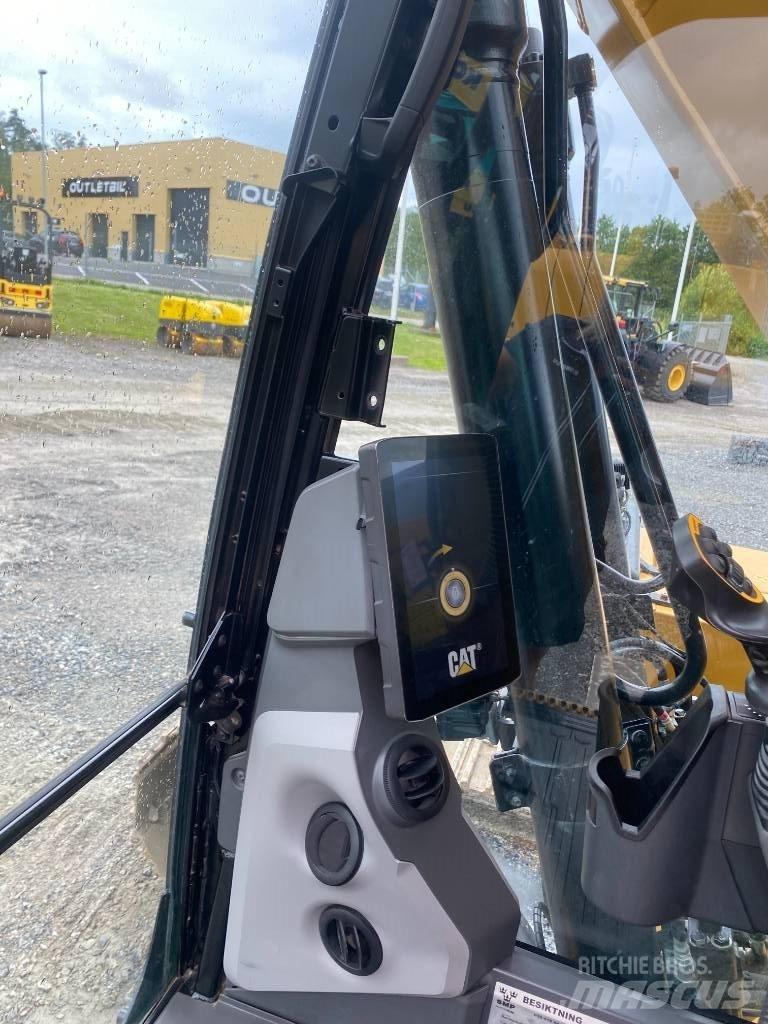 CAT 320 Rupsgraafmachines