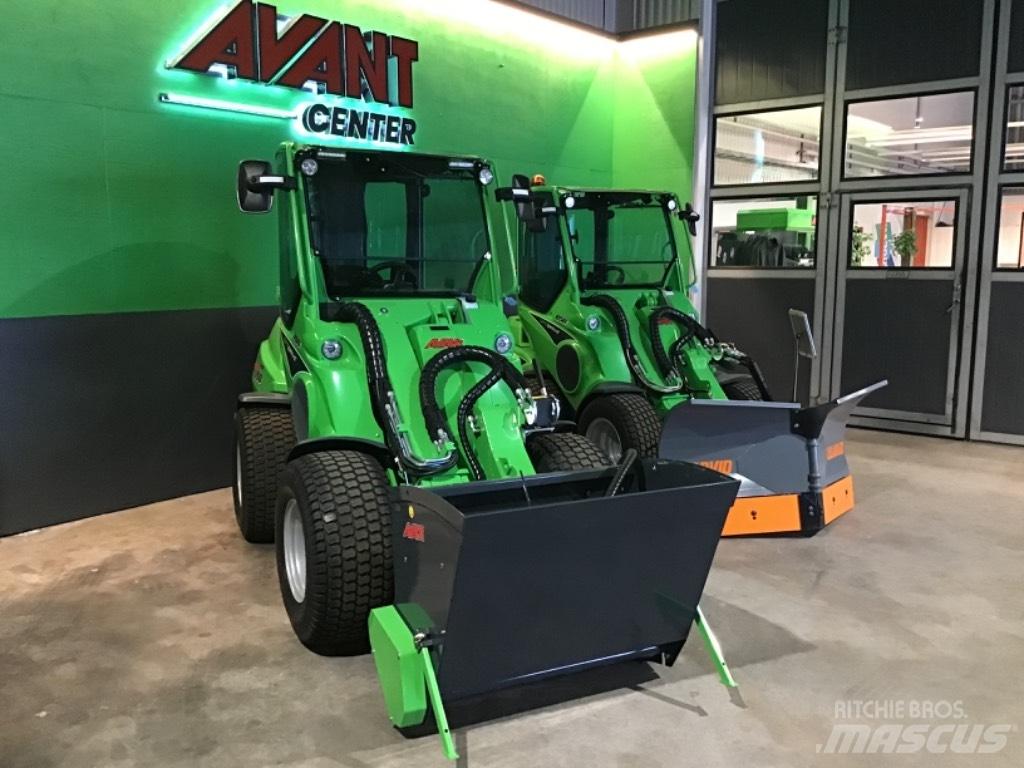 Avant 760 Knik- en schrankladers