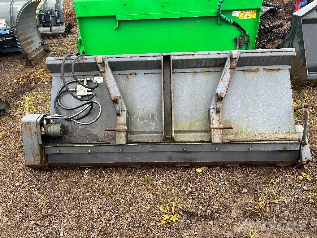 Sami 2000 Zand- en zoutstrooimachines