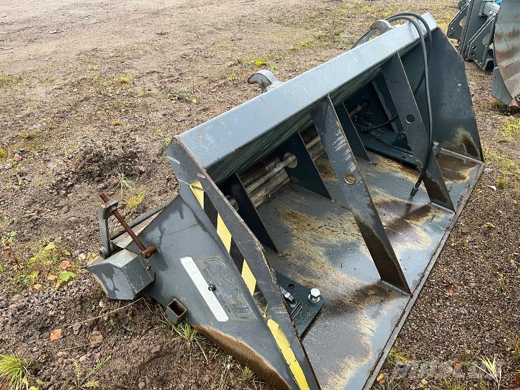 Sami 2000 Zand- en zoutstrooimachines