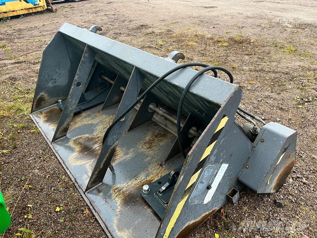 Sami 2000 Zand- en zoutstrooimachines