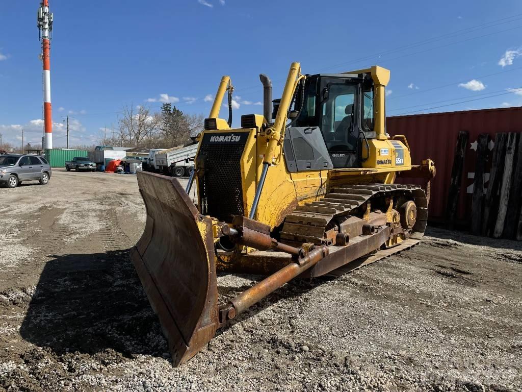 Komatsu D65EX-15 Rupsdozers