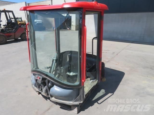 Volvo L30B / L35B Cabine en interieur