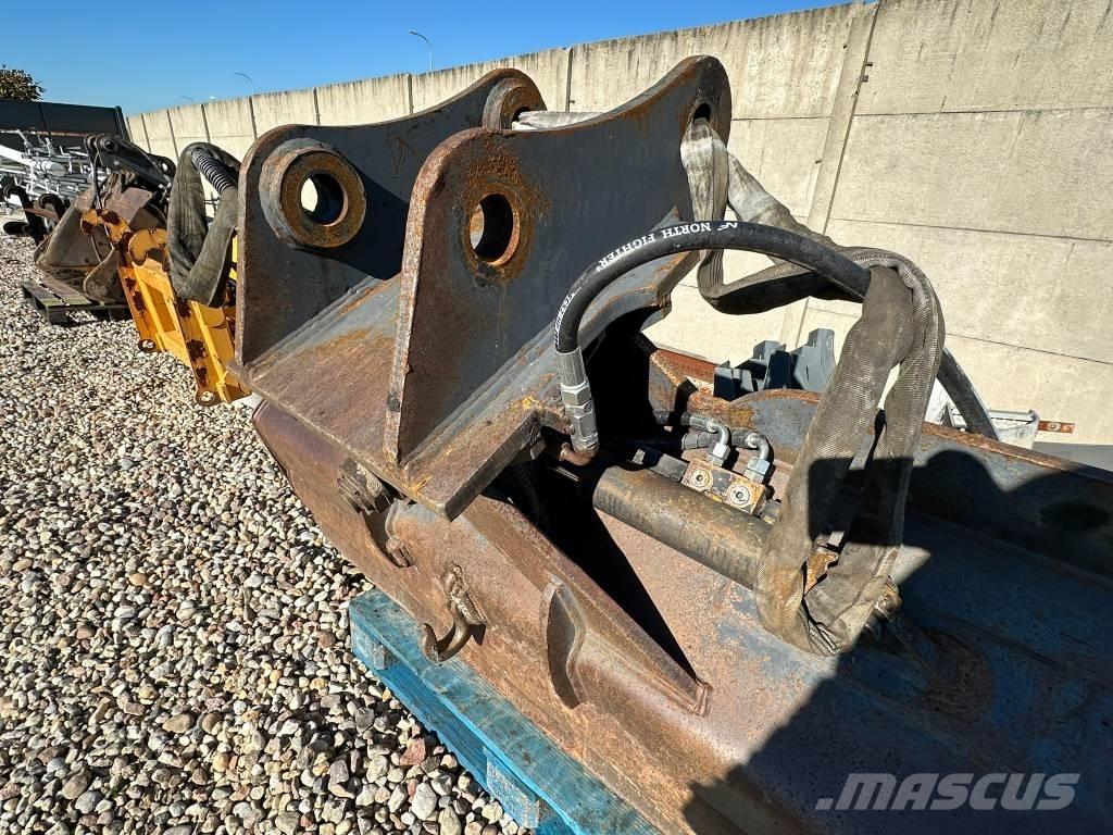 Hitachi ZX170-5B Graafarmen