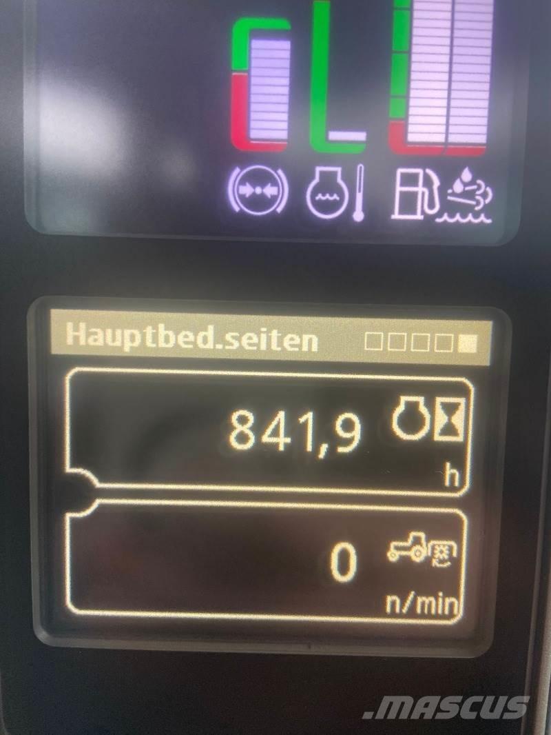 John Deere 6120M Tractoren