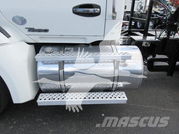 Kenworth T680 Trekkers