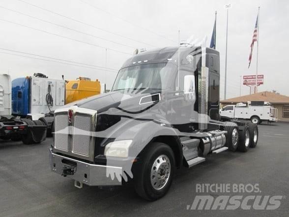 Kenworth T880 Trekkers