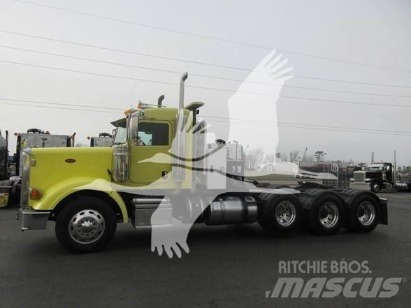 Peterbilt 367 Trekkers