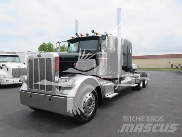 Peterbilt 388 Trekkers
