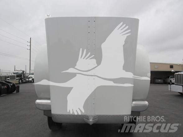 Peterbilt 389 Trekkers