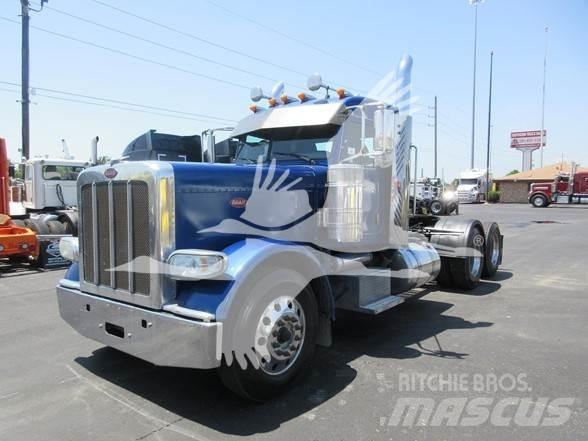 Peterbilt 389 Trekkers