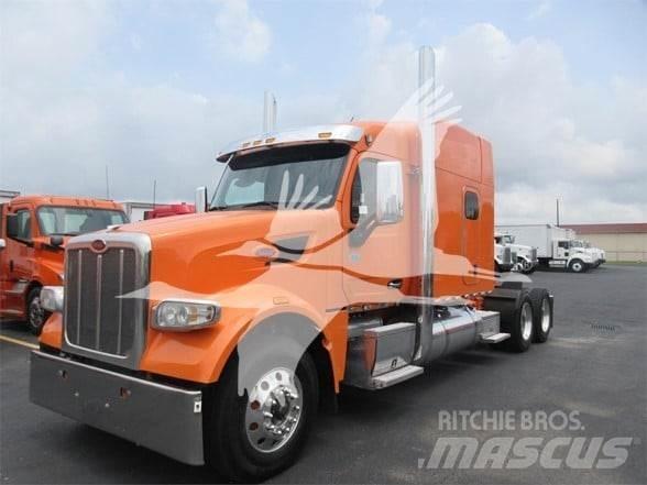 Peterbilt 567 Trekkers