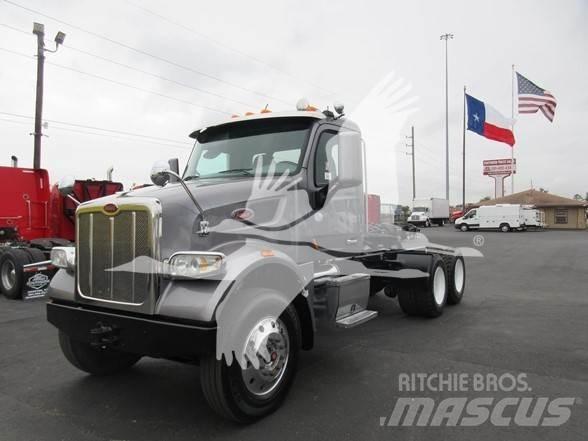 Peterbilt 567 Trekkers