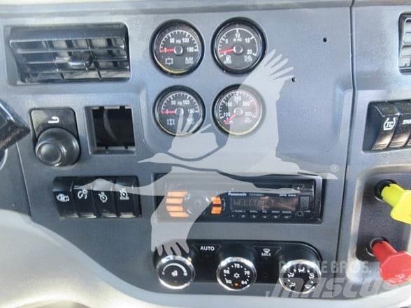 Peterbilt 567 Trekkers