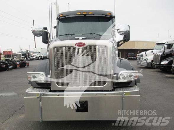 Peterbilt 567 Trekkers