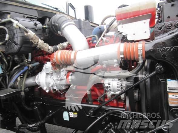 Peterbilt 567 Trekkers