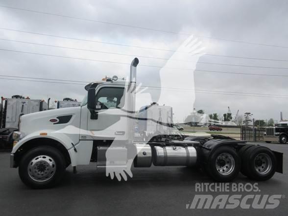Peterbilt 567 Trekkers