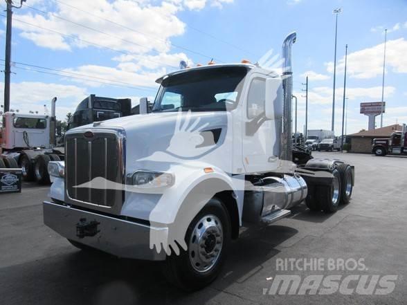 Peterbilt 567 Trekkers