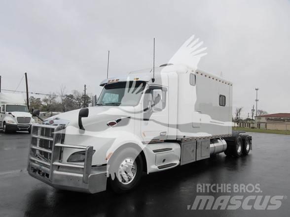 Peterbilt 579 Trekkers