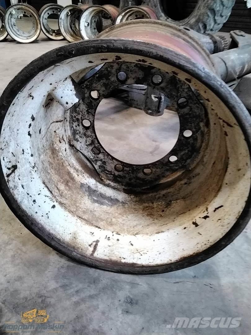 Bruun 7610 20x22,5 Banden, wielen en velgen