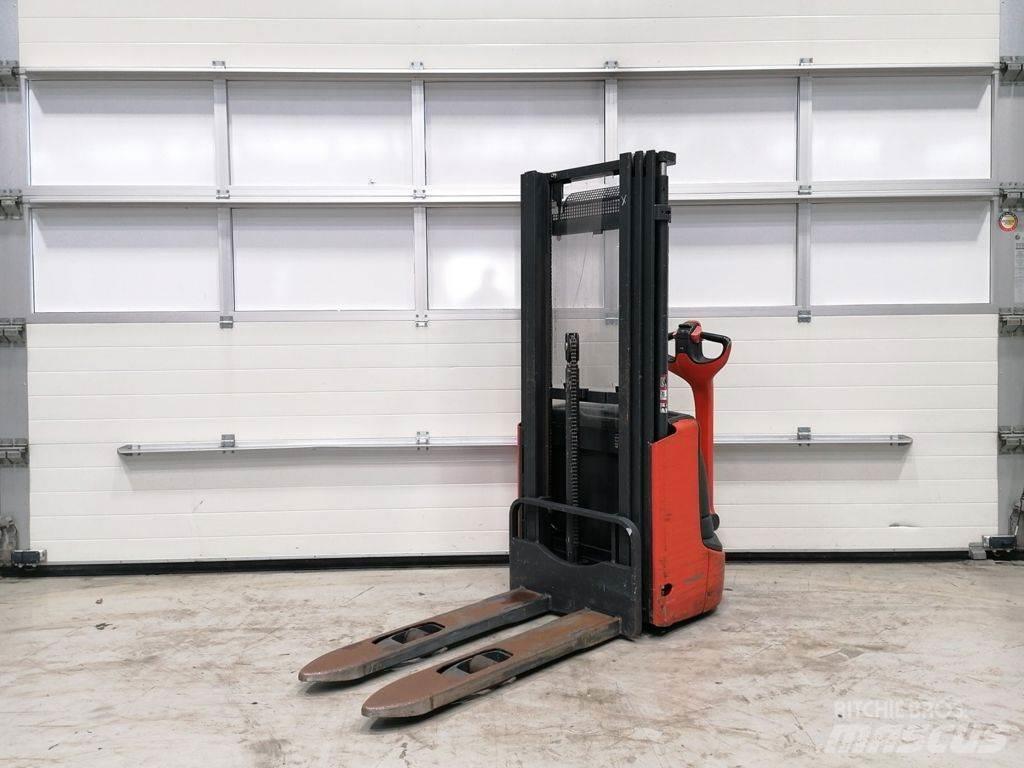 Linde L10 Stapelaar meeloop