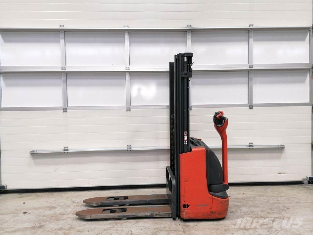 Linde L10 Stapelaar meeloop