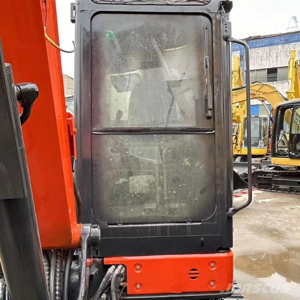 Hitachi ZX 50 Minigraafmachines < 7t