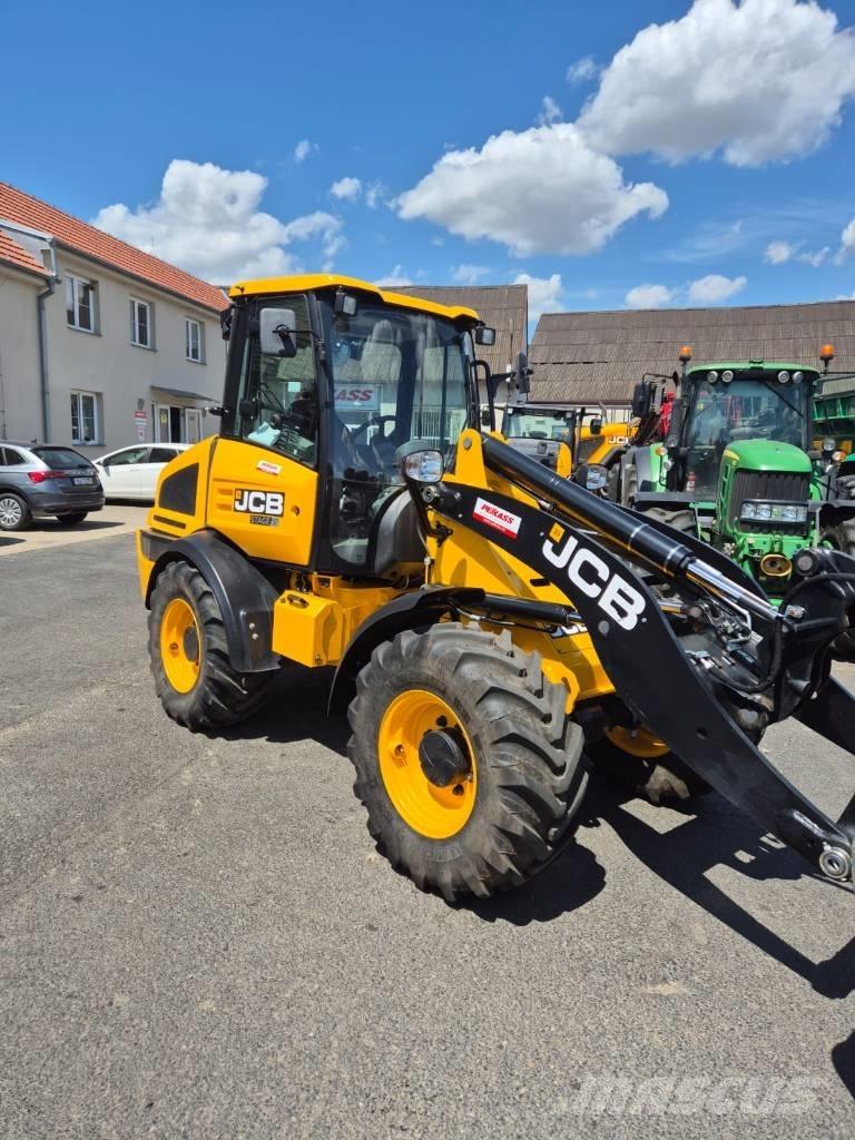 JCB 409 Agri Verreikers voor landbouw