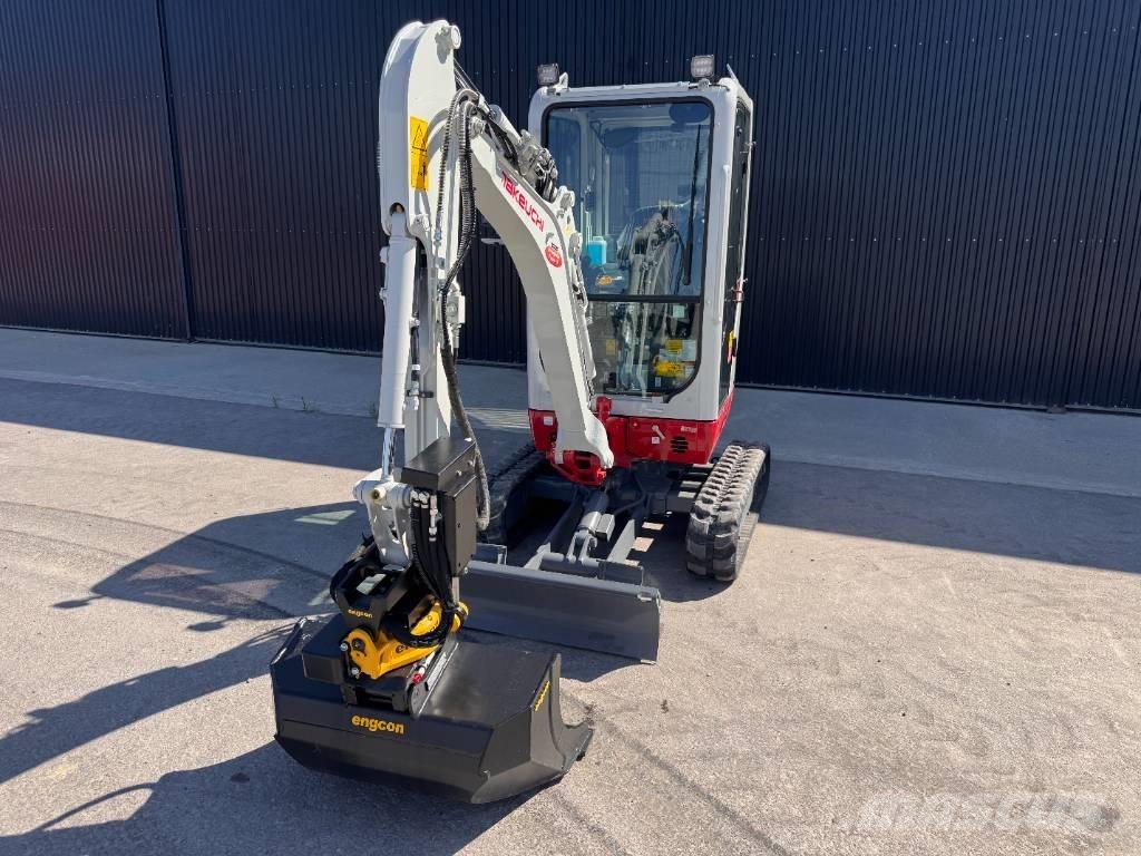 Takeuchi TB 320 Minigraafmachines < 7t