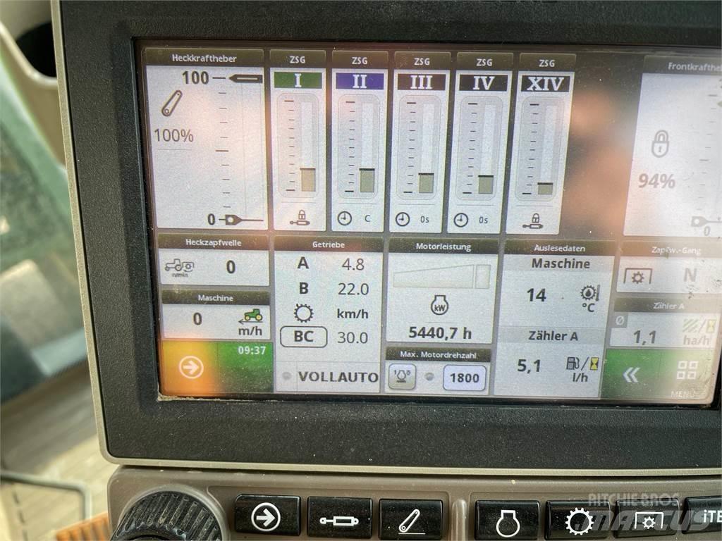 John Deere 6145R Tractoren
