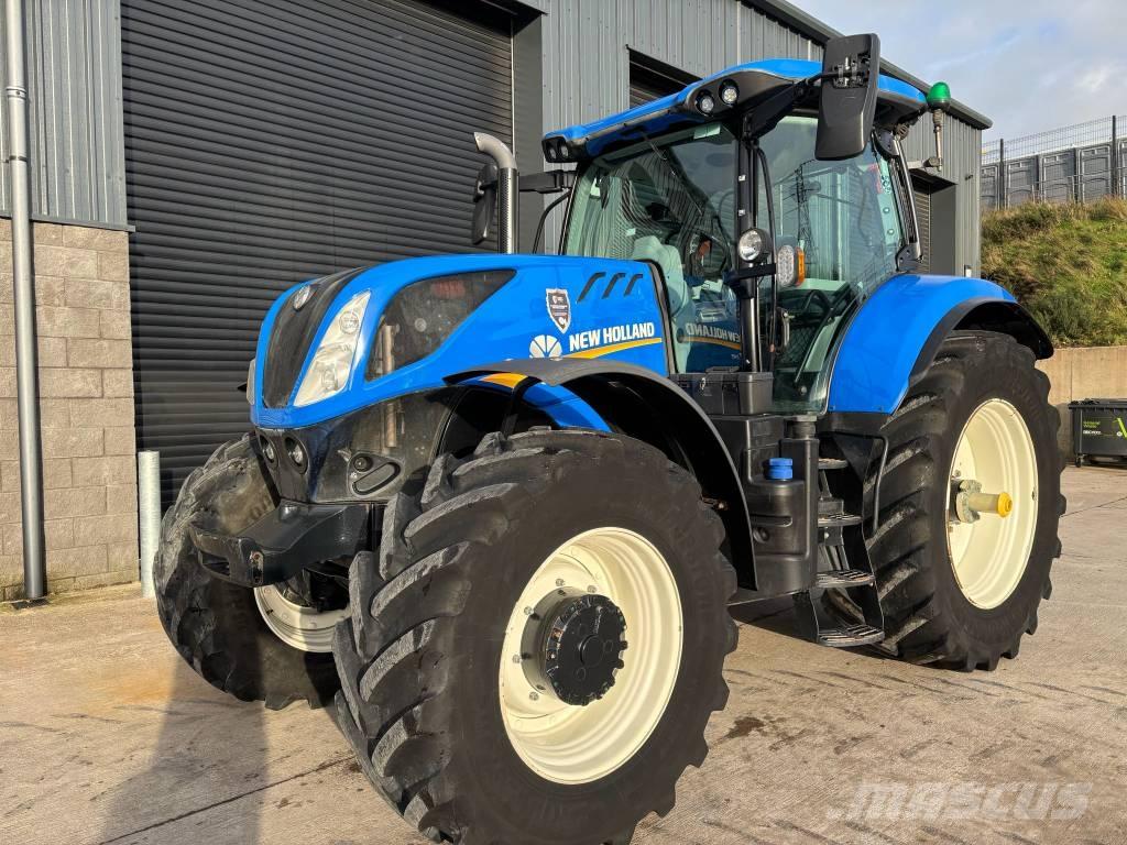 New Holland T 7.245 Tractoren