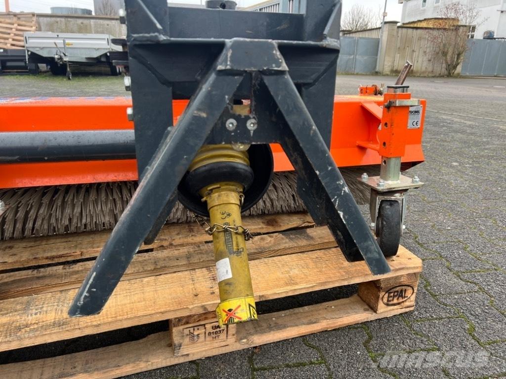 Tuchel Simplex 1,35m Veegmachines