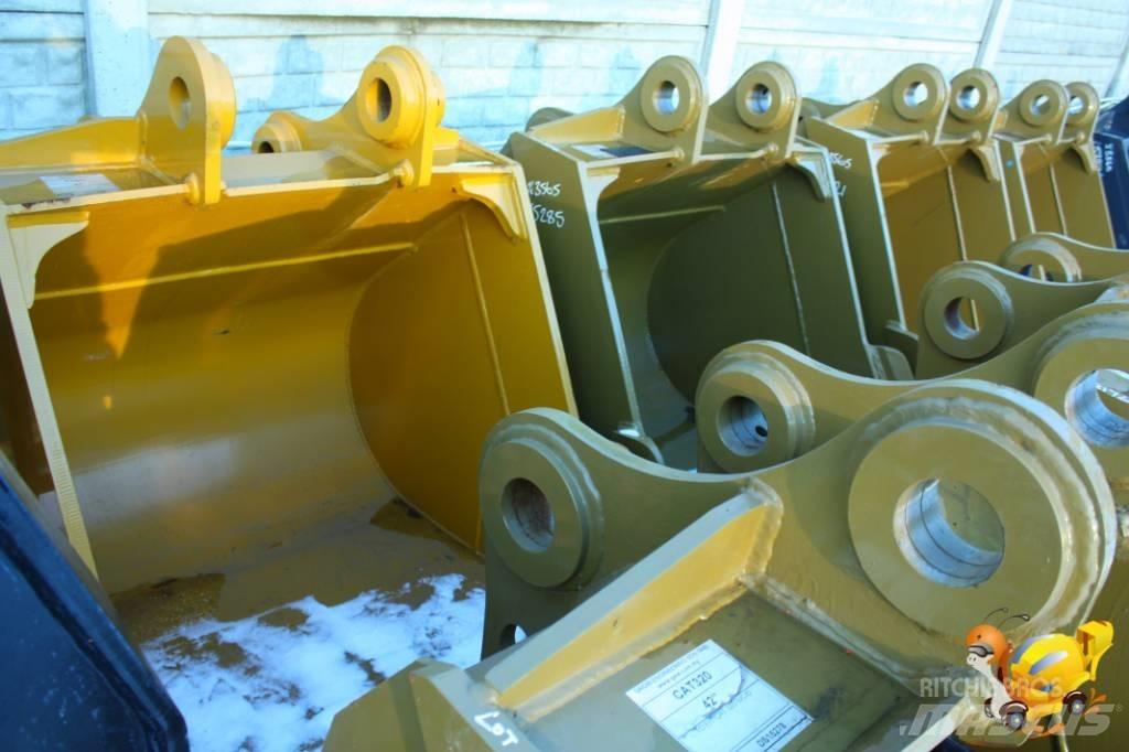 Komatsu PC 200 - 42` Bakken