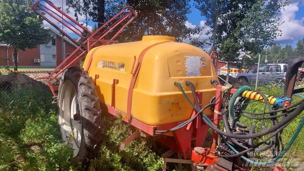 Junkkari 2300/12 Getrokken spuitmachines