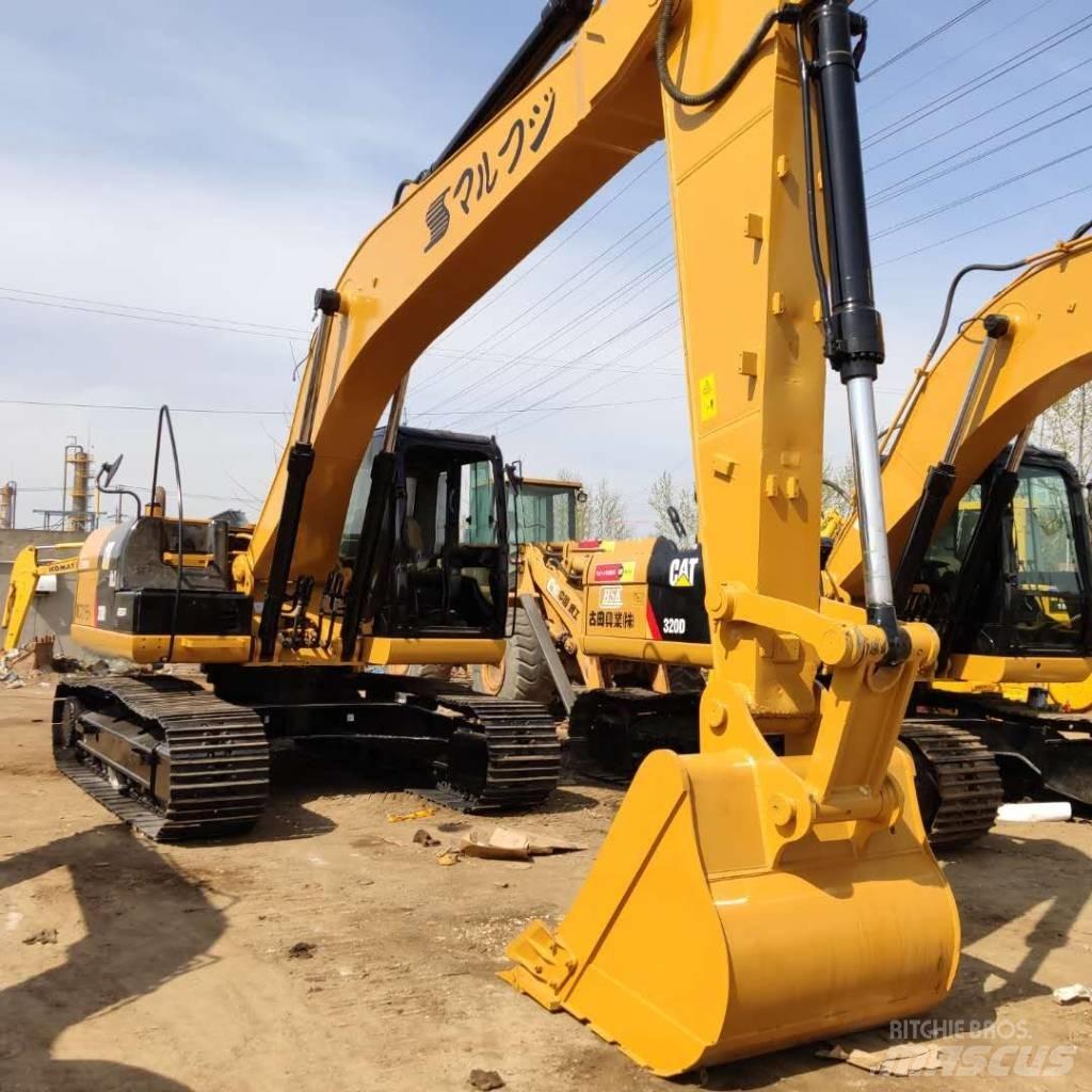 CAT 320 D Rupsgraafmachines