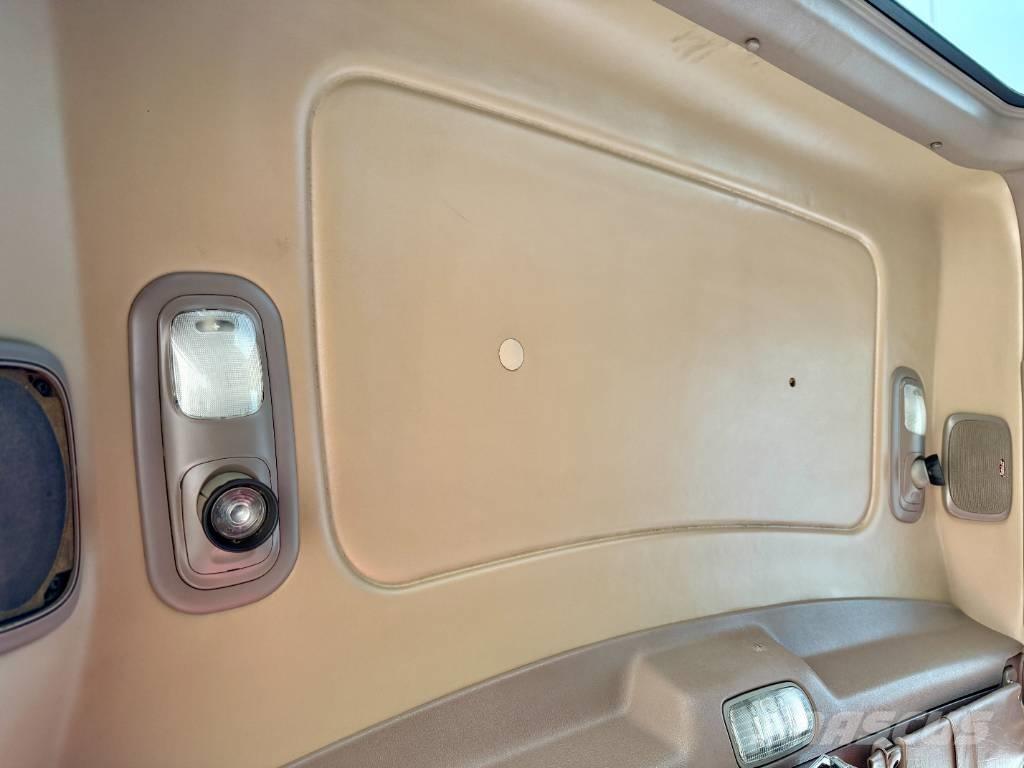 Peterbilt 378 Trekkers