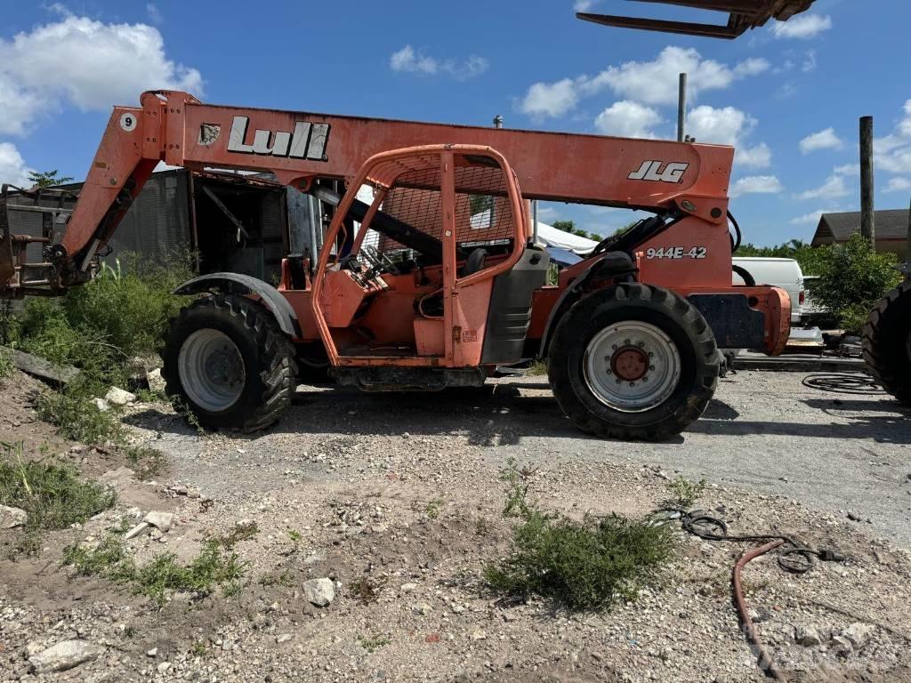 JLG 944 E-42 Verreikers