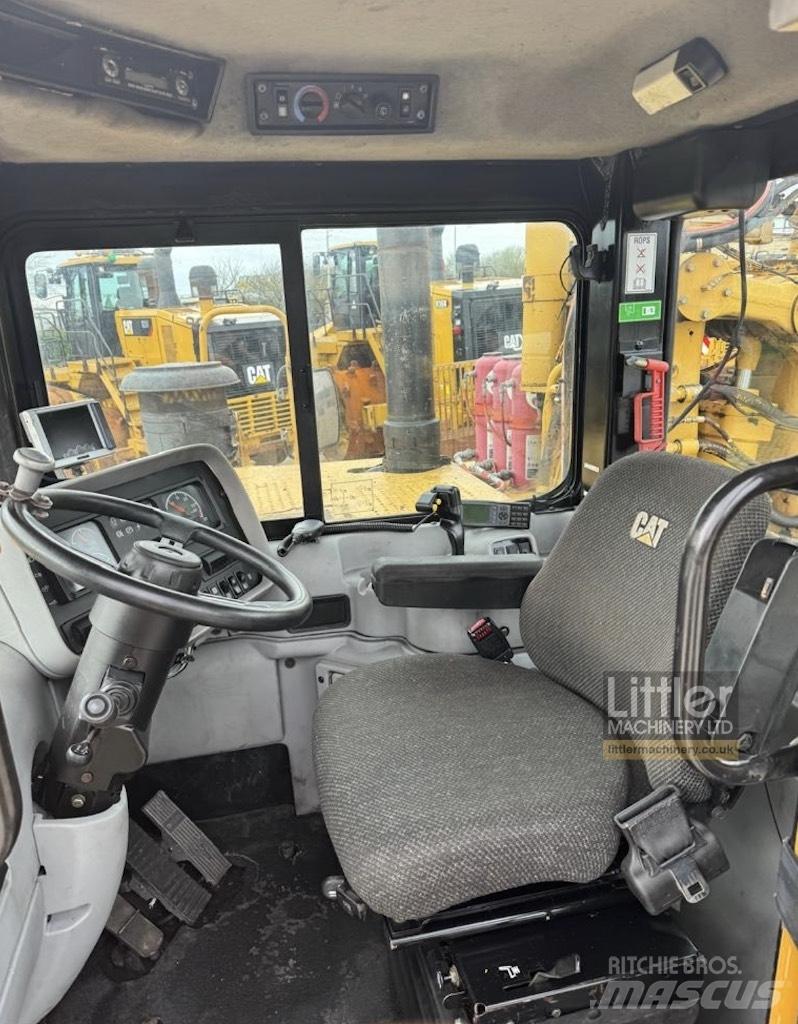 CAT 637G Frezen