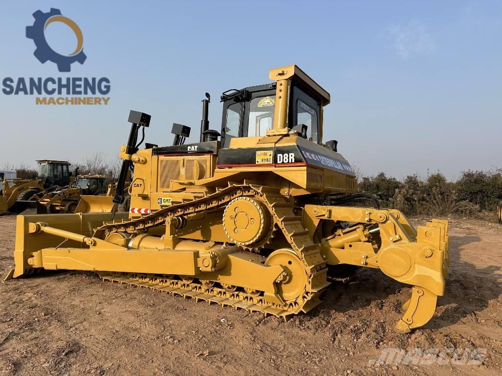 CAT D8R Rupsdozers