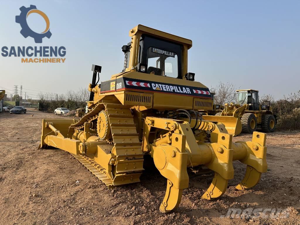CAT D8R Rupsdozers