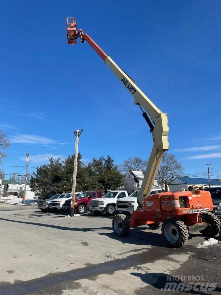 JLG M-600-JP Knikarmhoogwerkers